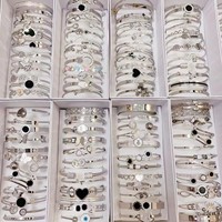 Vente en Gros de Bijoux en Acier Inoxydable, Bracelet Femme en Acier Titane de Mode avec Zircon, Bracelet Mixte en Acier Lourd de Luxe