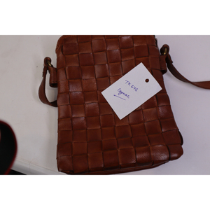 Nouveauté : Sac bandoulière en cuir véritable pour femme, grande capacité, en cuir de vachette pleine fleur, logo personnalisé, vente en gros - Product Image 6
