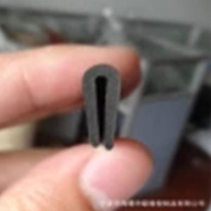 Epdm Sealing Strip 100mm Automotive Door Window Electrical Cabinet Use - Product Image 1