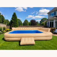Bar de piscine gonflable de luxe personnalisé en stock avec auvent et sièges, idéal pour les fêtes en extérieur