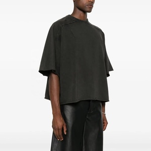 เสื้อยืดแฟชั่นคอกลมสีดำทรงหลวมสไตล์สตรีทแวร์ เสื้อยืดโอเวอร์ไซส์ทรงบ็อกซี่ ผ้าคอตตอนหนานุ่มสำหรับฤดูร้อนสำหรับผู้ชาย - Product Image 3