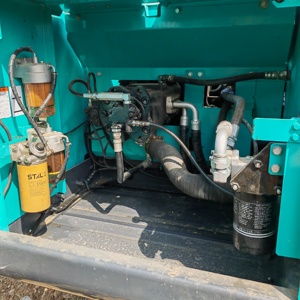 รถขุดตีนตะขาบ Kobelco SK260LC-8 มือสอง น้ำหนัก 26 ตัน สีเดิมจากญี่ปุ่น เครื่องยนต์ฮีโน่ ระบบไฮดรอลิกดีเยี่ยม เหมาะสำหรับงานขุด - Product Image 3