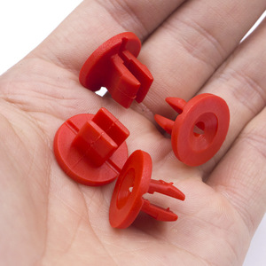 Clip de Plástico de Nylon Rojo para Ford Focus K28, Cabeza Redonda, Sujetador Automotriz para Reparación de Automóviles - Product Image 2
