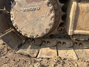 90% มือสอง25 T วอลโว่ EC250DL 250ตีนตะขาบวอลโว่ตีนตะขาบใหม่ที่มีน้ำหนักการดำเนินงาน25ตันเครื่องยนต์ปั๊มเกียร์ส่วนประกอบหลัก - Product Image 6