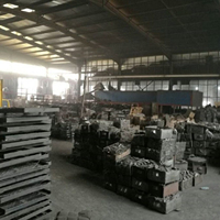 Pièces automobiles de qualité supérieure fabriquées en Chine, plaquettes de frein à disque pour Mercedes Benz CD8067
