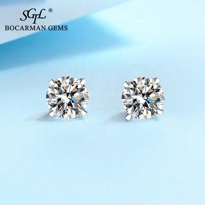 الشركة المصنعة مباشرة توريد S925 أقراط الفضة والذهب الإناث الكلاسيكية أربعة مخالب المويسانيت الماس أقراط قيراط واحد jeawo