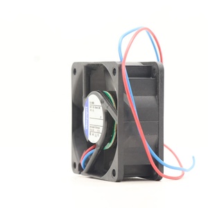 Ventilador Axial de Refrigeración ebmpapst 614NHH 6025 60 x 60 x 25 mm 6 cm 24 V CC 56 m³/h 6850 rpm con Rodamiento de Bolas para Inversor - Product Image 2