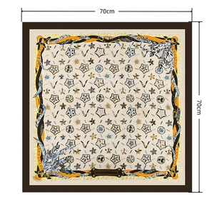 <span class=keywords><strong>DLS</strong></span> Fashion 70x70 Foulard carré floral tendance, motif pois, luxe, pour femme - Product Image 4