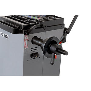 Fostar OEM CE ISO Certification Atelier <span class=keywords><strong>Garage</strong></span> <span class=keywords><strong>Auto</strong></span> <span class=keywords><strong>Diagnostic</strong></span> Automatique <span class=keywords><strong>Auto</strong></span> Voiture Pneu Roue Balance Machine Avec Laser À Vendre - Product Image 4