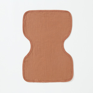 Bavaglini Personalizzati in Cotone Mussola per Neonati, Assorbenti con Design Floreale e Chiusura a Bottone - Product Image 4