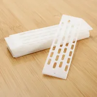 10 pièces d'excluseur de reine des abeilles en plastique 13cm*4cm, grille de séparation pour piège, bloc de ruche, équipement d'apiculture, nouvel outil agricole