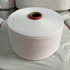 Fil recyclé Open End de haute qualité 2000 kg en mélange polyester-coton pour le tricotage de gants, Vietnam Ne 6s/1-Ne 10s/1 - Product Image 2