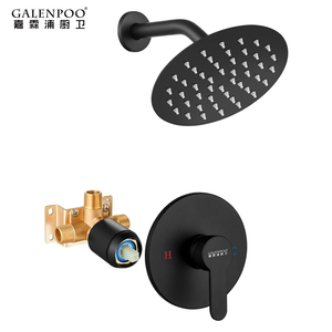 Cabezal <span class=keywords><strong>de</strong></span> Ducha Superior Multicolor <span class=keywords><strong>de</strong></span> 6 Pulgadas (Plateado/Negro/Dorado) con Interruptor <span class=keywords><strong>de</strong></span> Encendido/Apagado, Juego <span class=keywords><strong>de</strong></span> Ducha Superior con Efecto Lluvia - Product Image 1