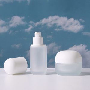 高級カプセル型透明/フロストガラス化粧品セット 50g/30ml-120ml フェイスクリームジャー ローション BBクリームボトル スキンケア美容液用 - Product Image 2
