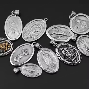 Collar de Cadena con Colgante de Moneda Dorada de la Virgen María, Joyería Religiosa Cristiana, Acero Inoxidable, Directo de Fábrica - Product Image 3