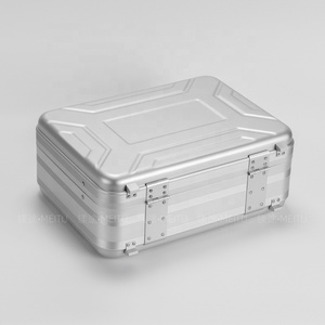 กล่องใส่สัมภาระแบบกล่องอะลูมิเนียมอัลลอยด์ รับผลิตตามแบบ OEM/ODM กล่องโชว์สินค้ามาตรฐานสำหรับเก็บอุปกรณ์และเครื่องมือ - Product Image 4