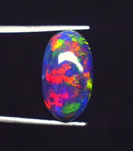Ópalo Natural de Alta Calidad de 4.9 CT, Corte Ovalado, Cabujón, Gema Suelta de 16.3*9.1*6.4 mm, Procedente de Rajasthan, para la Elaboración de Joyas - Product Image 1