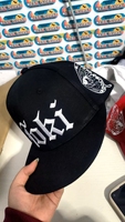 Venta al por mayor de sombreros deportivos personalizados para los hombres OEM ODM ala plana 3D bordado Snapback gorras Logo Nylon 5 paneles sombrero de ala curva Hip Hop