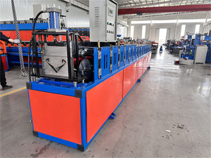 Machine de formage à froid pour la fabrication de capuchons de toit en métal, prix usine, la plus vendue, en acier coloré, avec moteur et pompe, contrôle PLC - Product Image 6