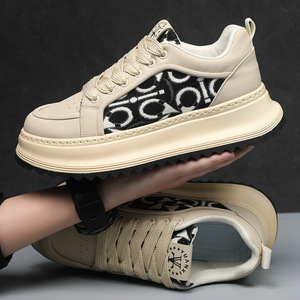 Zapatillas bajas de estilo nuevo y moderno para primavera, multiusos, cómodas, con suela de goma, en combinaciones de colores, calzado informal. - Product Image 1