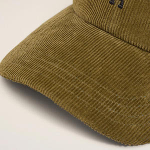 Chapeau respirant à boucle réglable brodé vert, conçu par le fabricant, personnalisé, 100 % coton, en velours côtelé - Product Image 3