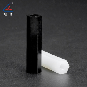 Espaciador Hexagonal de Nylon Lianyang M2, Plástico Aislante con Rosca Interna, Blanco, 05-30mm - Product Image 1