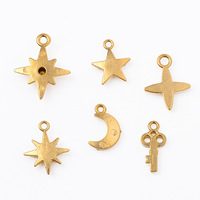 Vente en gros de pendentifs mignons pour enfants en acier inoxydable plaqué or 18 carats avec étoile, lune, octogone et zircon incrusté