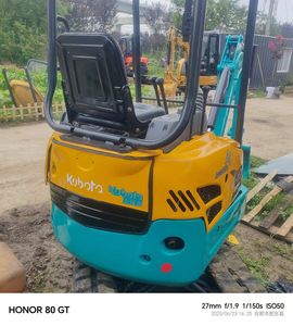 รถขุดขนาดเล็ก U17 ปี 2023 สภาพดี น้ำหนัก 1.5 ตัน รถขุดตีนตะขาบมือสอง ประสิทธิภาพดีจากญี่ปุ่น - Product Image 3