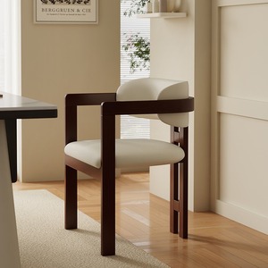 Chaise de salle à manger en bois massif, rembourrée, style chinois moderne - Product Image 1