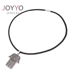Chaîne de collier en cuir noir personnalisée plus simple avec breloque soleil en acier inoxydable breloque main Hamas breloque <span class=keywords><strong>coeur</strong></span> - Product Image 1