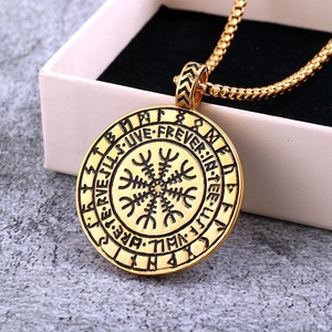 Yunnique – pendentif en acier inoxydable pour hommes, collier loup celtique, design animal double face, bijoux cadeau - Product Image 4