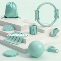 Kit de fitness personnalisé avec logo : ballon de yoga, anneau de Pilates, poids de cheville en silicone, bande de résistance pour étirements, kit de Pilates