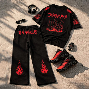 Ensemble de survêtement streetwear OEM personnalisé avec sweat à capuche et pantalon de survêtement effet vieilli, ensemble de survêtement vintage délavé à l'acide avec pantalon évasé pour homme - Product Image 1