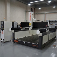 Graveur CNC économique 4 axes pour polystyrène RC Rongchi avec système personnalisé, table en acier à tube lumineux pour le traitement des moules et des motifs en mousse