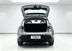 Producto Popular para Xingyuan: Coche Eléctrico Urbano de Bajo Costo con Suspensión Trasera Multibrazo de 310 km, <span class=keywords><strong>Control</strong></span> <span class=keywords><strong>Remoto</strong></span> por <span class=keywords><strong>APP</strong></span>, Color Oscuro Izquierdo - Product Image 5