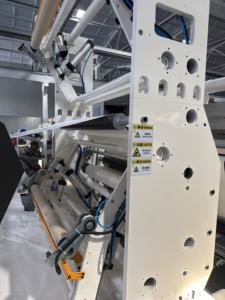 चिपकने वाला टेप नियंत्रण के लिए उच्च परिशुद्धता लेमिनेटिंग कोटिंग मशीन मोटाई पेपर पैकेजिंग प्रकार फिल्म - Product Image 2