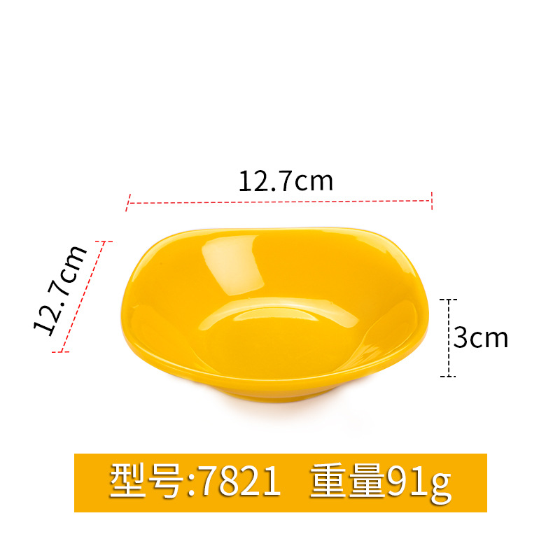 7821