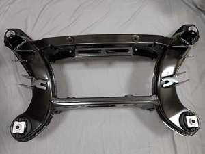 Pièces de rechange neuves pour voiture, provenant directement de l'usine, pour l'essieu arrière, la poutre arrière, le sous-châssis arrière, OEM A2043500141 pour BENZ - Product Image 4