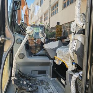 Venta de Miniexcavadora Usada Caterpillar 306 |   Peso Operativo de 5.5 Toneladas, Motor Original |   Pocas horas de uso, buen estado de funcionamiento, 2022 - Product Image 6