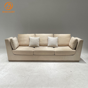 Sofá de Cuero o Tela, Beige con Líneas Minimalistas, Cojines y Almohadas Suaves, Comodidad Relajante para Sala de Estar y Rincón de Lectura - Product Image 2