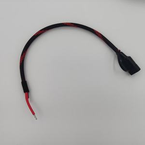 Ligne <span class=keywords><strong>de</strong></span> tension <span class=keywords><strong>de</strong></span> stockage d'énergie personnalisée 30A vers câble adaptateur stockage d'énergie alimentation électrique/<span class=keywords><strong>filet</strong></span> tissé à bande extérieure mobile extérieur - Product Image 1