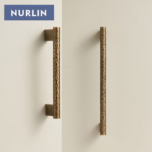 Nurlin Handgefertigte Schrank- und Schubladenknöpfe aus Massivem Messing mit Hammerschlagmuster, Lange Griffe für Möbel und Kleiderschränke in Mattgold und Antikbronze - Product Image 5