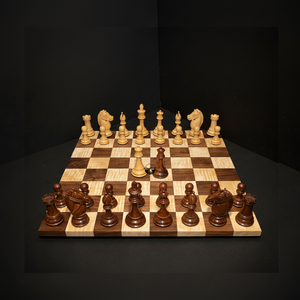 Vente en gros Jeu d'échecs en bois Jeu d'échecs en bois hautement poli pour la décoration intérieure et la salle de jeu du complexe Échiquier de luxe - Product Image 1