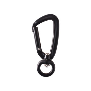 Multifunctional D Buckle Carabiner with Swivel Ring 360 Degrees Swivel Outdoor Carabiner Keychain Pet Leash Hook