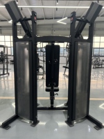 Machine à presser les pectoraux à charges réglables pour salle de sport commerciale, équipement de fitness pour l'entraînement de la force des membres supérieurs