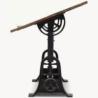 Bureau de dessin industriel élégant et réglable en bois avec base en fonte, mécanisme d'inclinaison et volant pour bureau à domicile, studio, personnalisation OEM