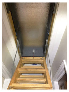 Installation facile Couverture isolante d'escalier de <span class=keywords><strong>grenier</strong></span> argentée imperméable Couverture de <span class=keywords><strong>grenier</strong></span> d'intérieur avec la fermeture éclair - Product Image 4