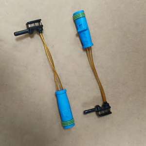 Offre Spéciale vente en gros 1645401017 2205401517 pour <span class=keywords><strong>mercedes</strong></span>-benz capteur de frein avant et arrière Contact Pad alarme WireBrake détection - Product Image 5