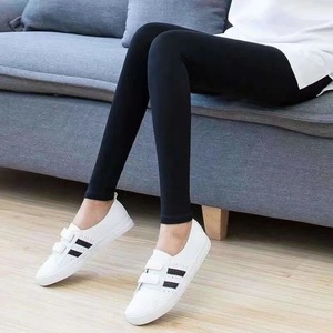 Leggings modali da <span class=keywords><strong>donna</strong></span> <span class=keywords><strong>taglie</strong></span> <span class=keywords><strong>forti</strong></span> a vita alta pantaloni a nove punti ad alta elasticità <span class=keywords><strong>collant</strong></span> dimagranti per l'estate all'ingrosso - Product Image 3