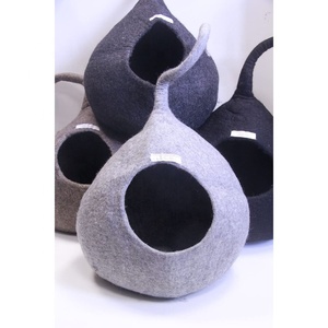 Tempat Tidur Kucing Mewah Ramah Lingkungan Buatan Tangan 100% Wol untuk Kucing Dalam Ruangan - Product Image 3